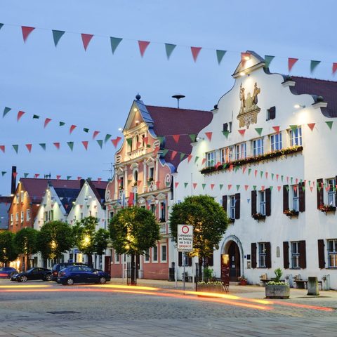 Rathäuser Kelheim © Stadt Kelheim: Tourismus, Wirtschaft, Marketing, Kultur QF AndreasHub