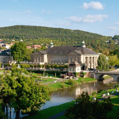 Blick auf den Regentenbau (c) Bayer. Staatsbad Bad Kissingen GmbH