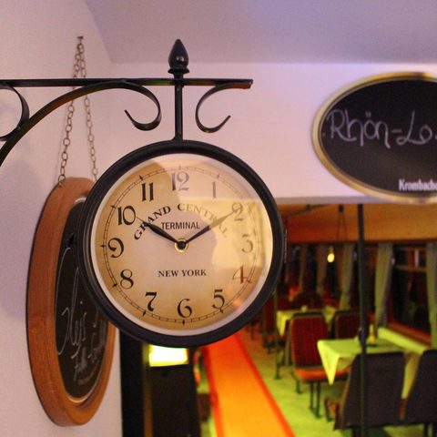 Die Rhönlok - Eventlocation/bar
Quelle: Die Rhönlok - Eventlocation/bar/Familie Brell