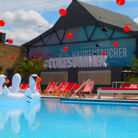 Eventdekoration Leuchtbuchstaben Coca Cola