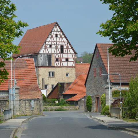 Hoher Bau Foto Evelyn Fischer Quelle: Stadt Röttingen – Stadtmarketing und Tourismus