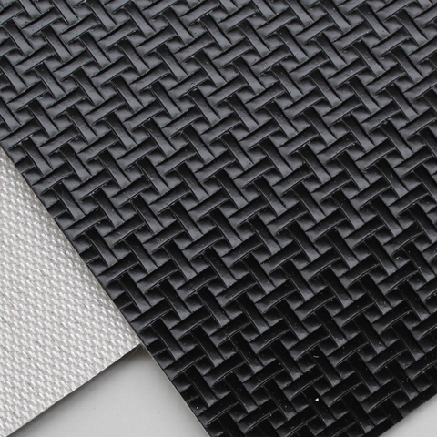 Transportband PVC schwarz 2,7 mm
Transportseite: Kreuzgitter
Laufseite: Gewebe