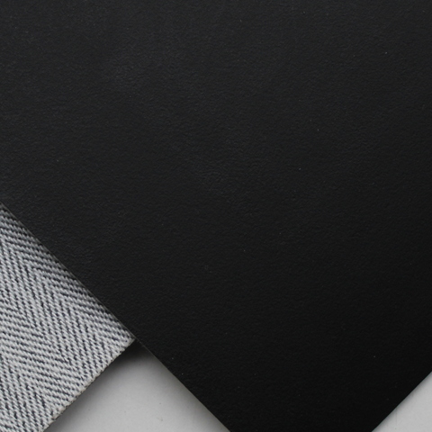 Transportband PVC schwarz 2,5 mm
Transportseite: matt
Laufseite: impr. Gewebe
flammhemmend