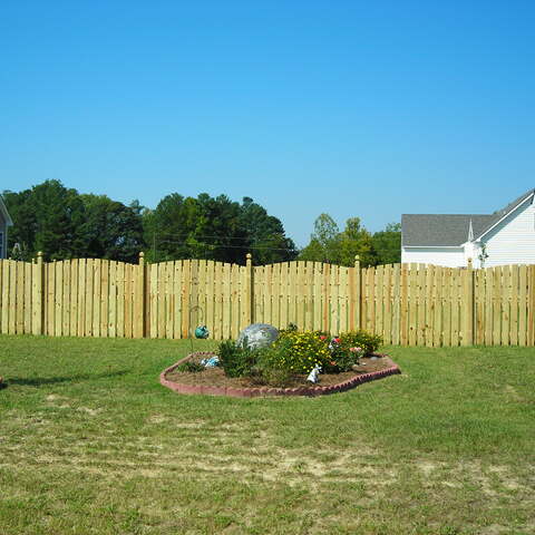 6' Semi-Private Arched Wood Fence 2