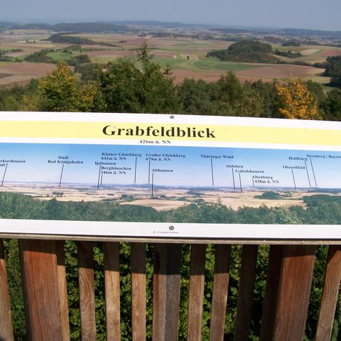 Grabfeldrundbllick Quelle: FrankenTherme Bad Königshofen Kur-Betriebs-GmbH