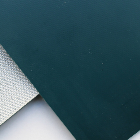 Transportband PVC
grün 2,0 mm
Transportseite: glatt
Laufseite: Gewebe