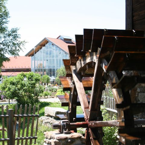Das Glasdorf in Arnbruck Bildrechte: Tourist-Info Arnbruck
