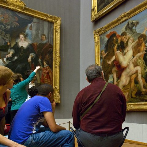 Besucher in der Alten Pinakothek, © München Tourismus, Luis Gervasi