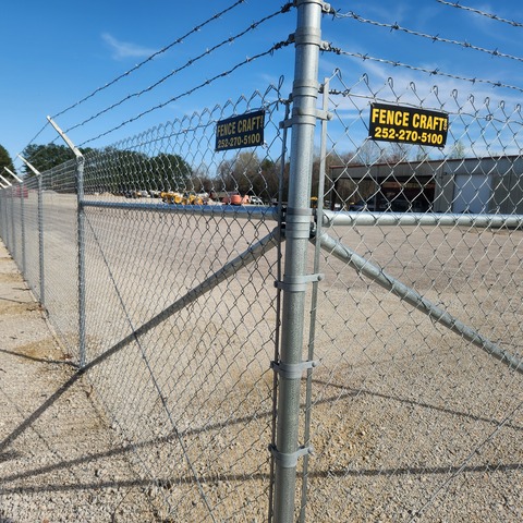 8' Tall Galv Chain with Barbed Wire 1