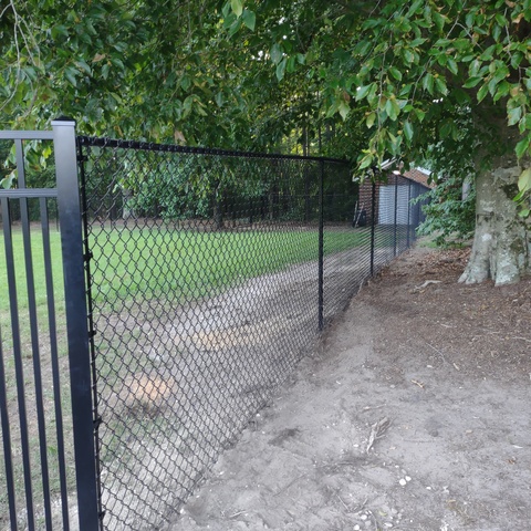 6' Tall Black Chain Link 1