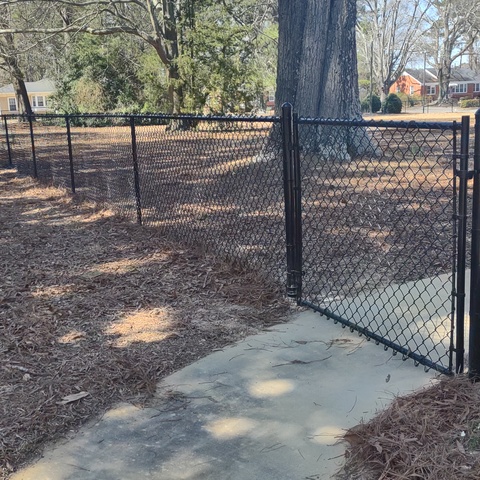 4' Tall Black Chain Link