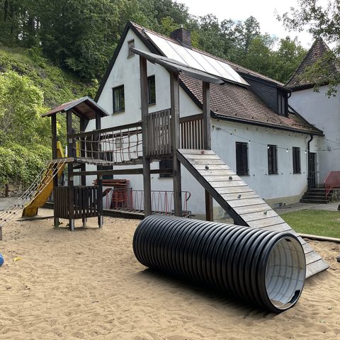 Naturfreundehaus "Warme Sonne"
Quelle: Naturfreundehaus "Warme Sonne"/Sabine Ißle
