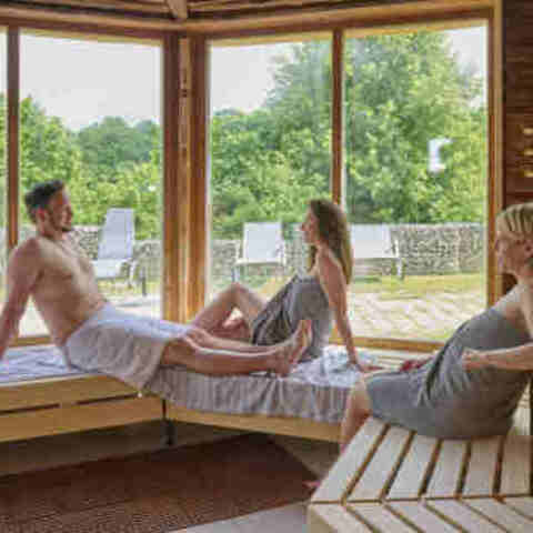 Panoramasauna in der Kaiser-Therme Bad Abbach: © obx-news/Tourismusverband Ostbayern

