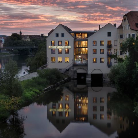 Sorat Insel-Hotel Regensburg, Außenansicht [c] Sorat Hotels