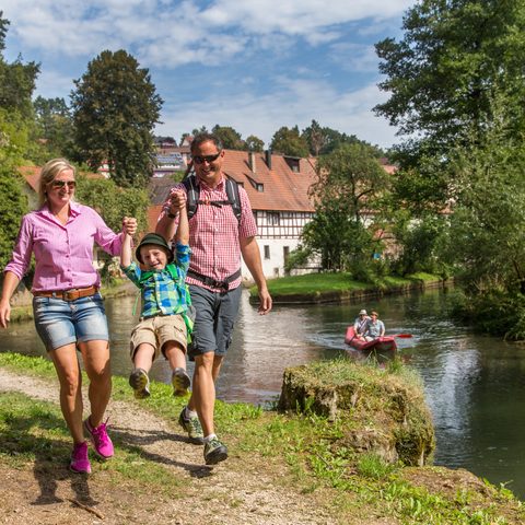Wanderer Velden (C) Frank Boxler Quelle: Nürnberger Land Tourismus