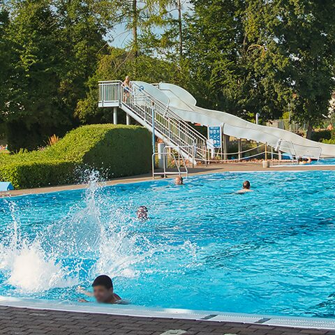 Schwimmbad
Quelle: Markt Neubrunn/Frau Lutz