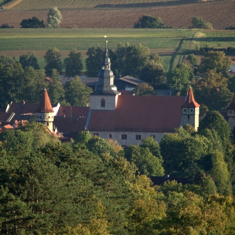 Kirchenburg von außen © Schindler-Schwabedissen / Stadt Ostheim v. d. Rhön