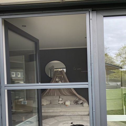 Insektenschutzgitterfenster geschlossen