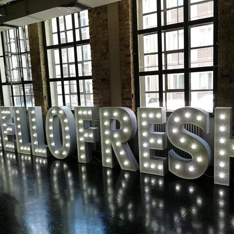 Eventdekoration Leuchtbuchstaben Hello Fresh