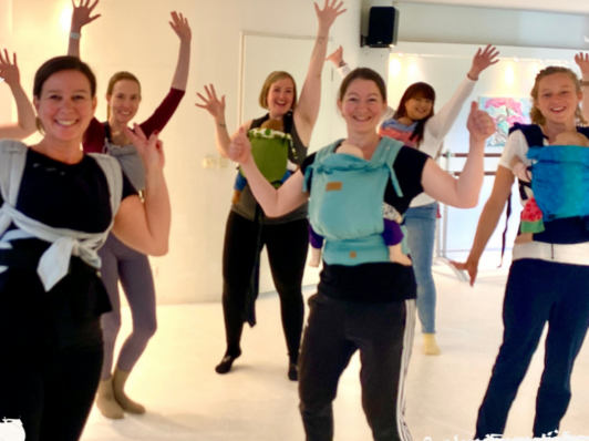 MommySteps Mamafitness im Chiemgau für Schwangere und Mamas mit Baby in der Trage