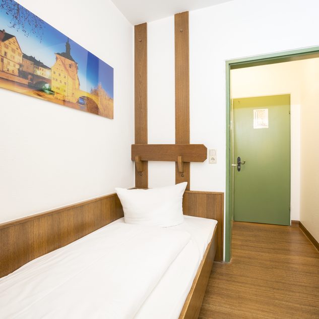 Einzelzimmer mit Etagendusche