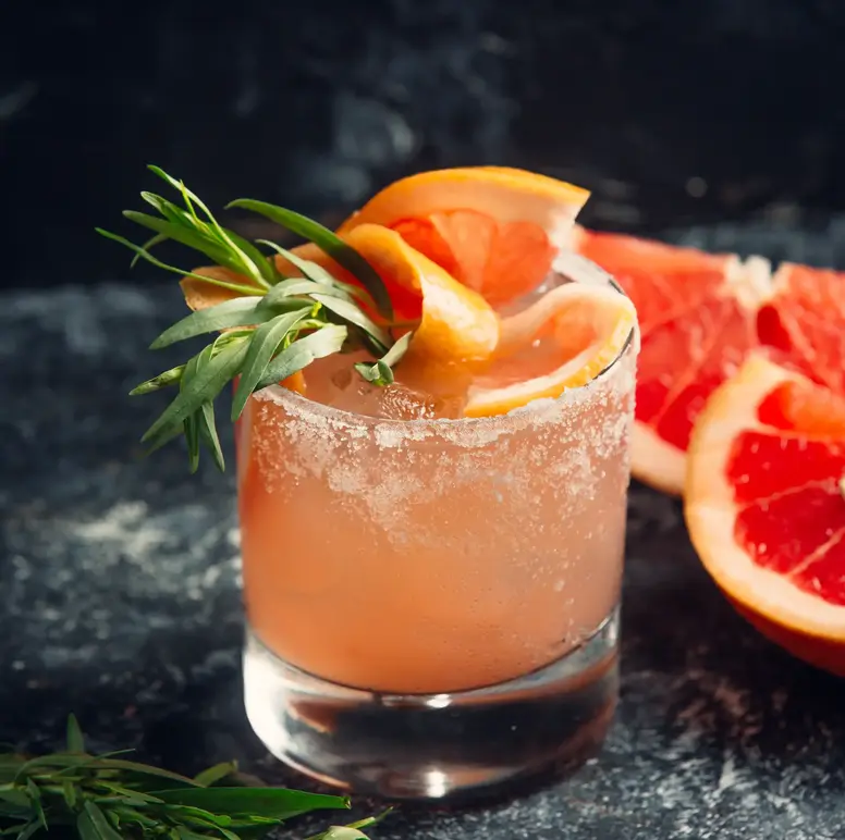 Fricher Cocktail mit Grapefruit