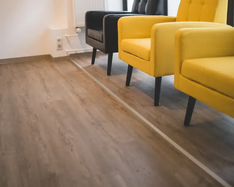Wartebereich der Praxis Move Chiropraktik in Frankfurt