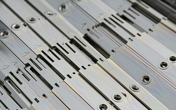 Dickschichtpassiviert mit zusätzlicher Versiegelung