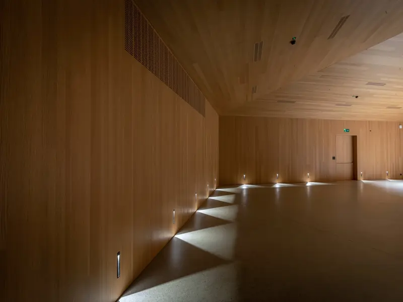 KONCERTTEREM ZENEISKOLA –
Petingen, Luxemburg | 
Felhasznált acsono termékek: FineMicro, Linea