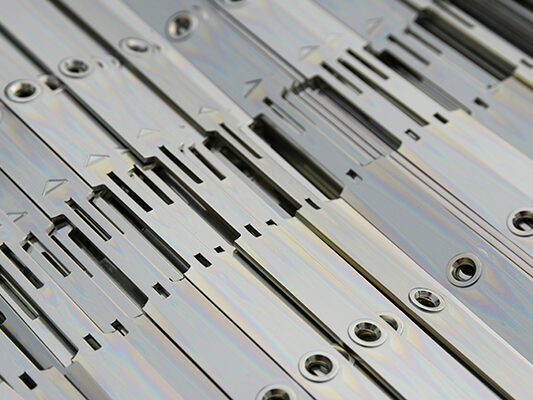 Dickschichtpassiviert mit zusätzlicher Versiegelung