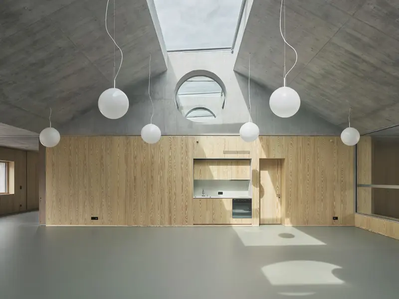 ÓVODA -
Aargau, Svájc | 
Felhasznált acsono termékek: FineMicro, Perfo, Linea