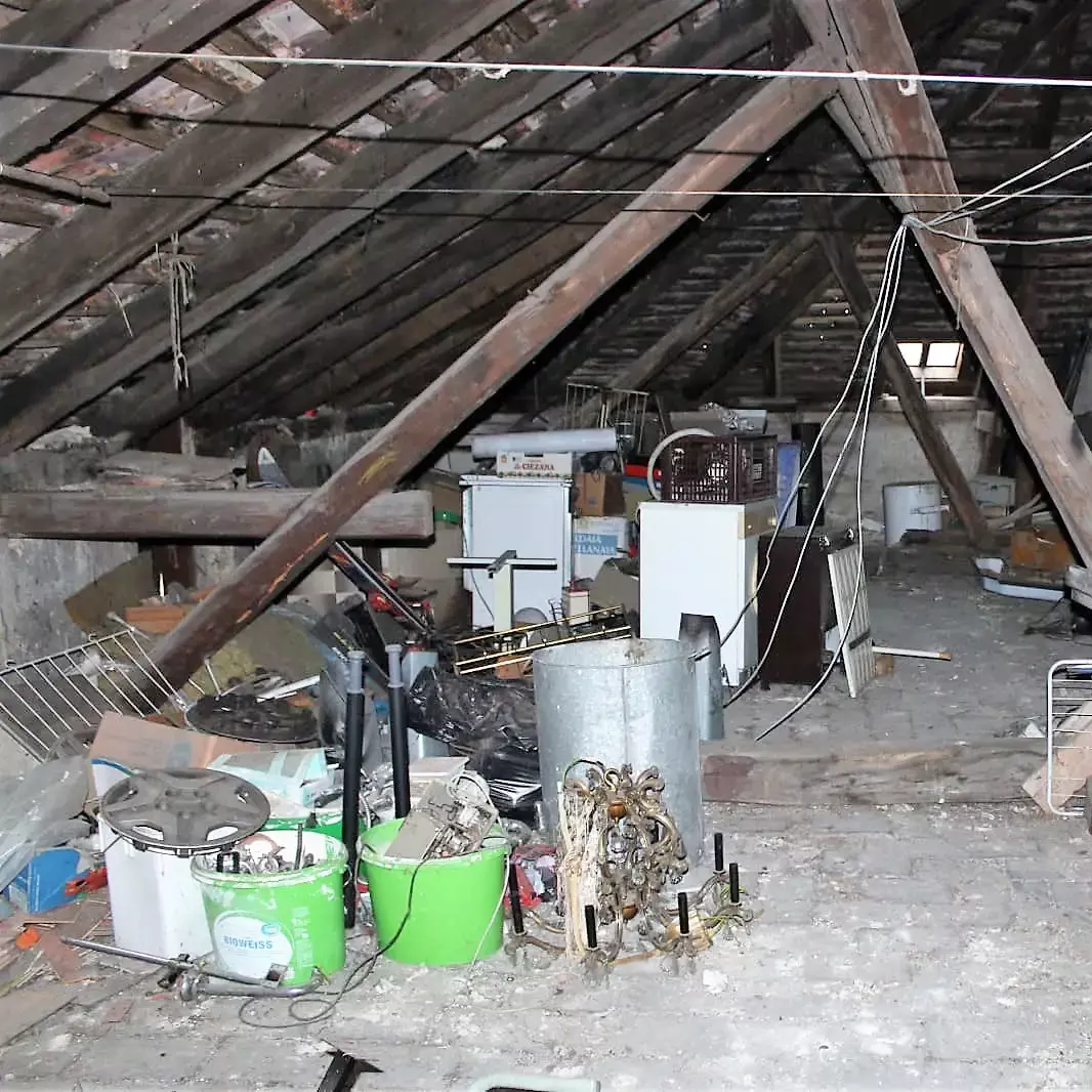 Haushaltsauflösung Dachbodenräumung