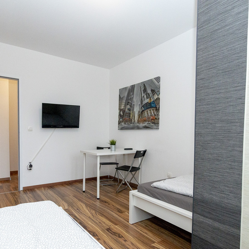 Schlafzimmer mit bis zu zwei Betten