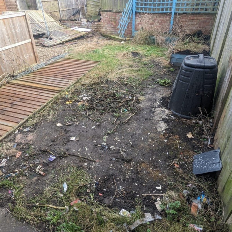 Asked to complete a 'low maintenance' garden on a deadline in Netherfield for our estate agent friend Paul.
