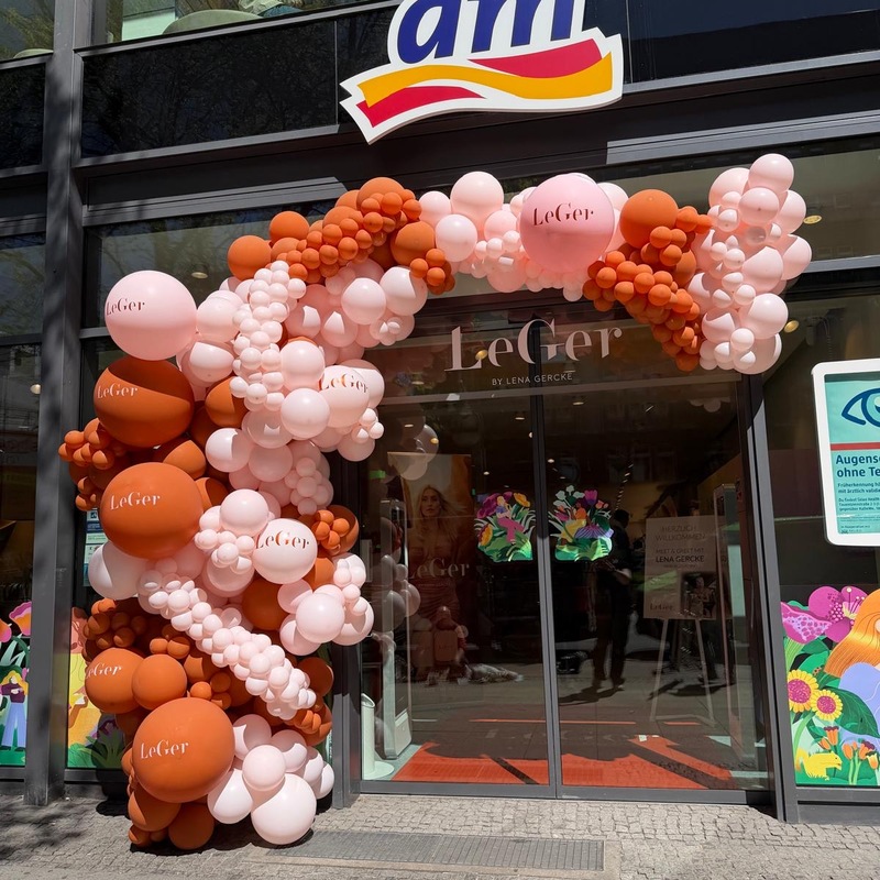 Markenbranding mit Ballondekoration für Lena Gerke