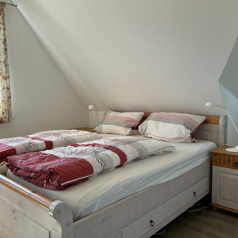 Haus Klatschmohn - Schlafzimmer 1 (Bett 180 cm)