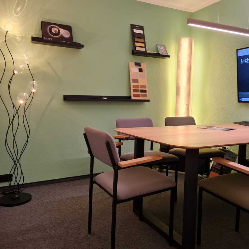 Unser Beratungskubus für Fachgespräche gerne mit Kaffee