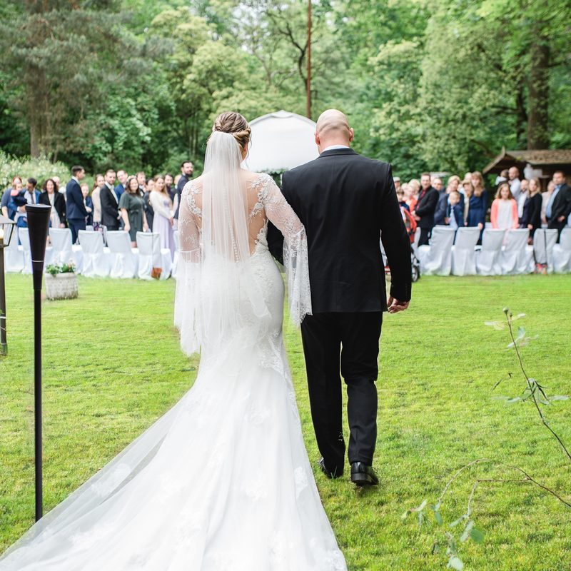 Hochzeitsfeier - Trauung im Außenbereich