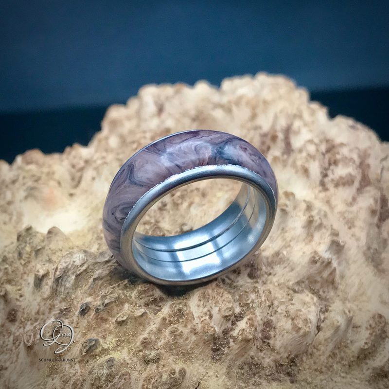 Ring
Dipon EpoxyPlast 3D B20 Jewel Cast
Kandydip 