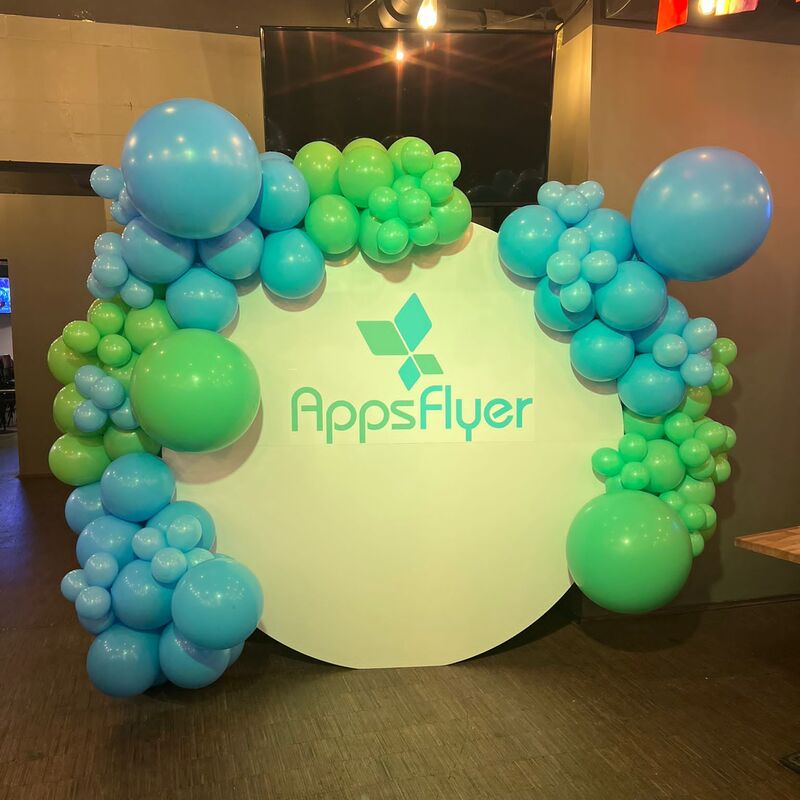 Eventdekoration mit Markenbranding