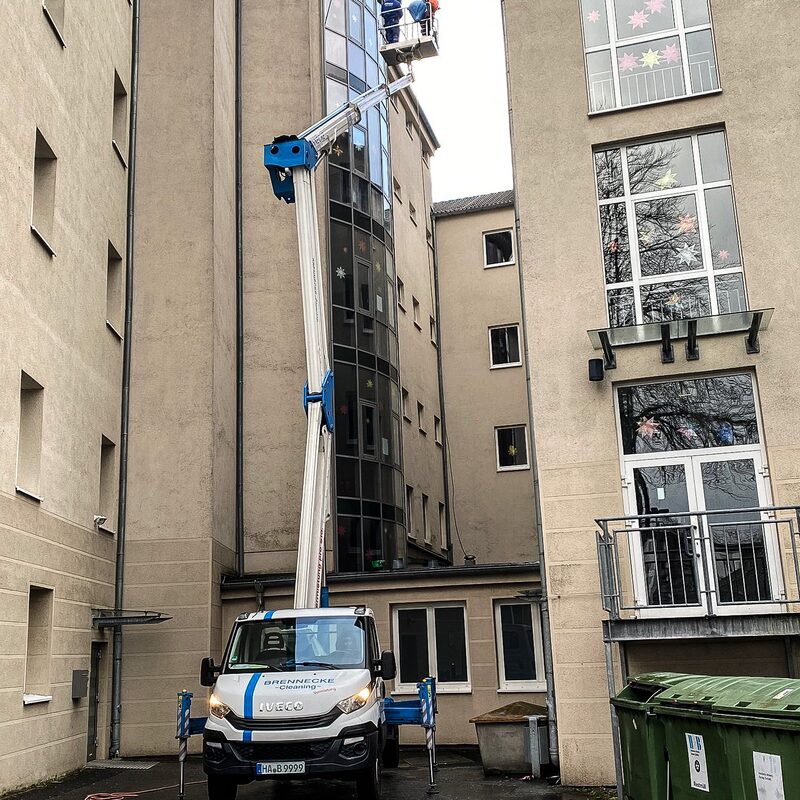 Brennecke Cleaning Reinigung von Glas und Fassaden 9