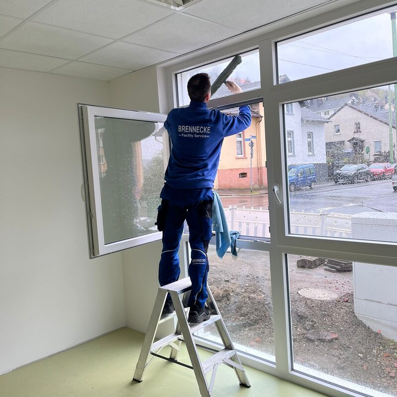 Brennecke Cleaning Reinigung von Glas und Fassaden 15
