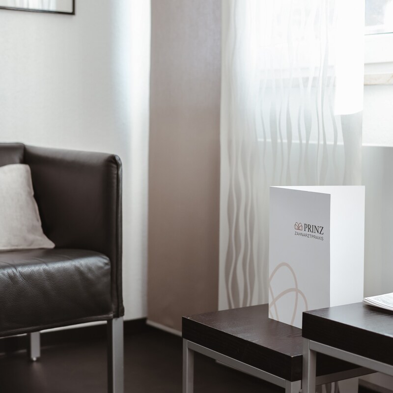 Zahnarztpraxis Prinz, Ochsenhausen - Wartebereich