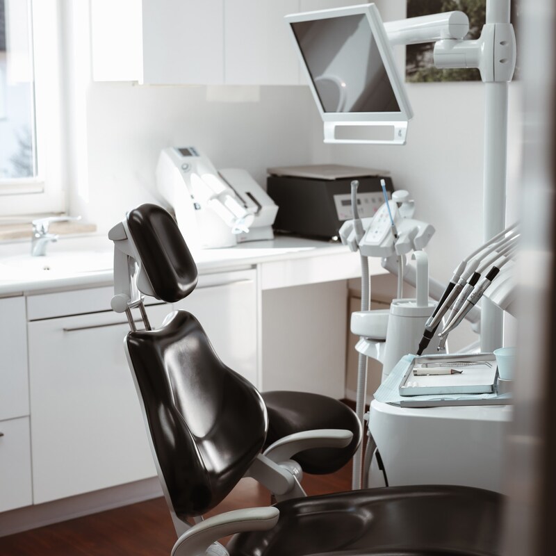 Zahnarztpraxis Prinz, Ochsenhausen - Behandlungszimmer