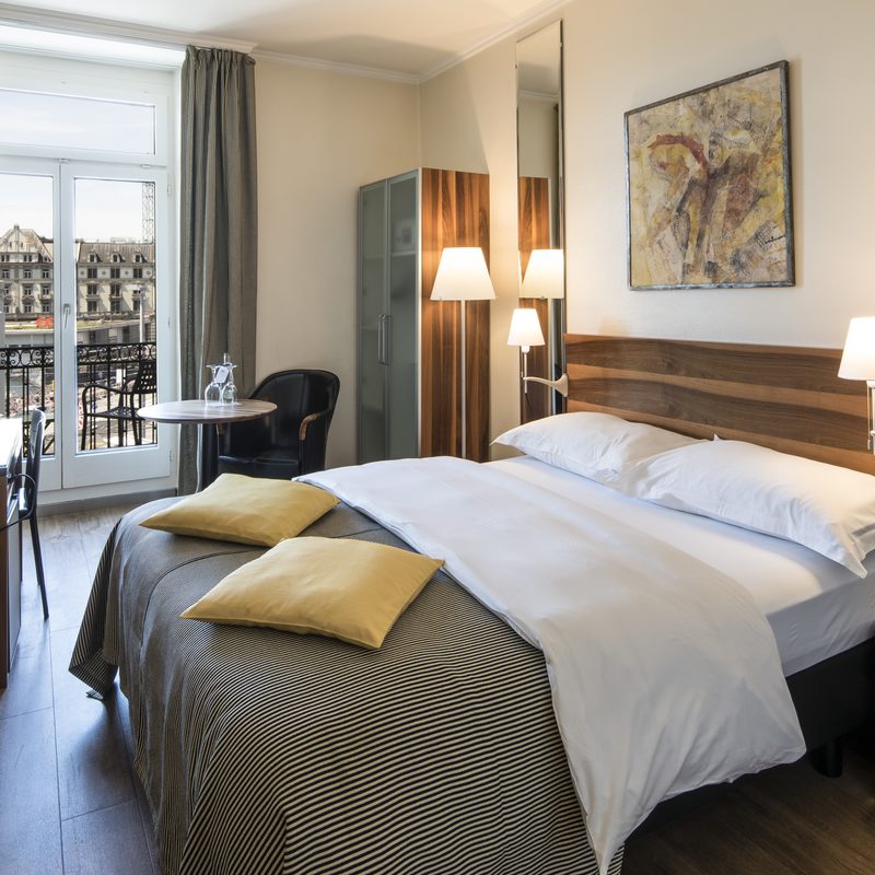 Doppelzimmer mit Flussblick