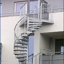 Fluchttreppe an einem Mehrfamilienhaus