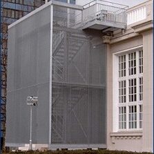 Treppenanlage Hamburg
Gitterroste zur Sicherungs-
einzäunung einer 
Treppenanlage