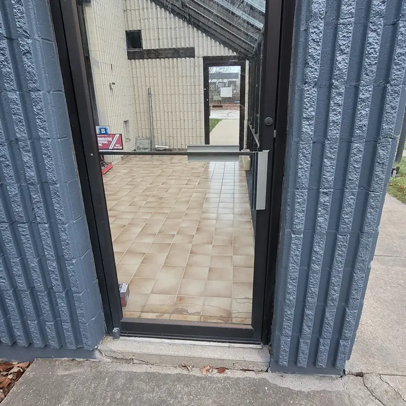 Replaced door mirror glass.