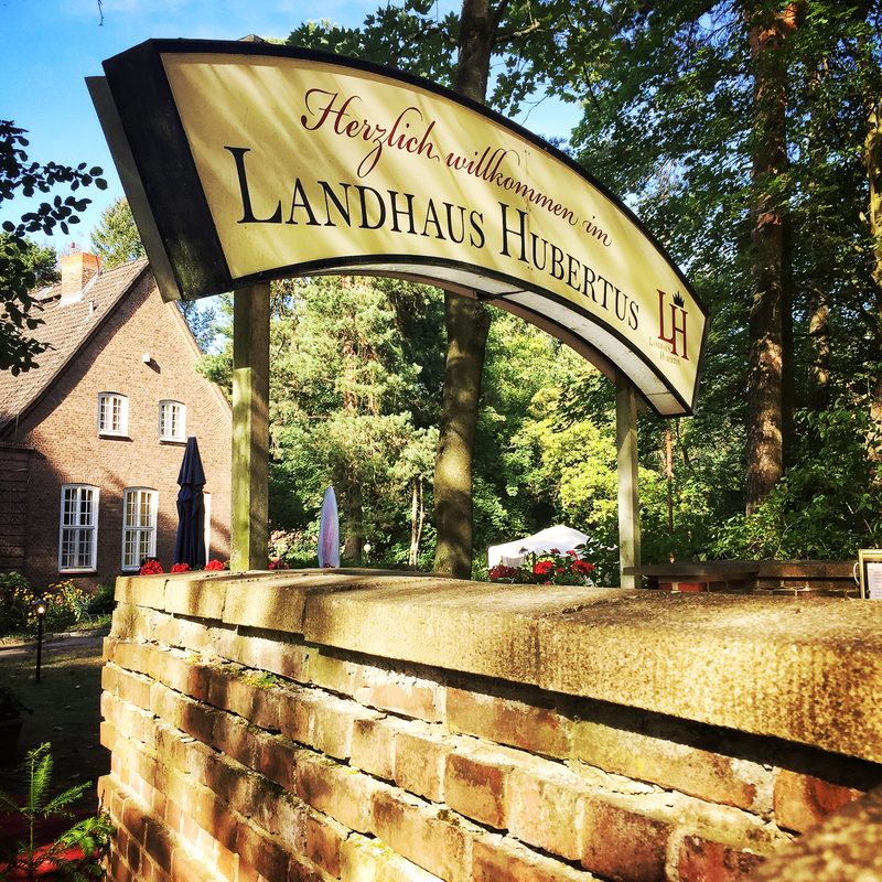 Unser Bier- & Weingarten - Landhaus Hubertus