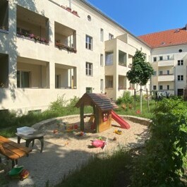 Innenhof 1 Kleinkinderspielplatz